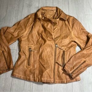 Max Studio Faux Leather Tan Moto Jacket Zip Front Zip cuffs Fully Lined size L.